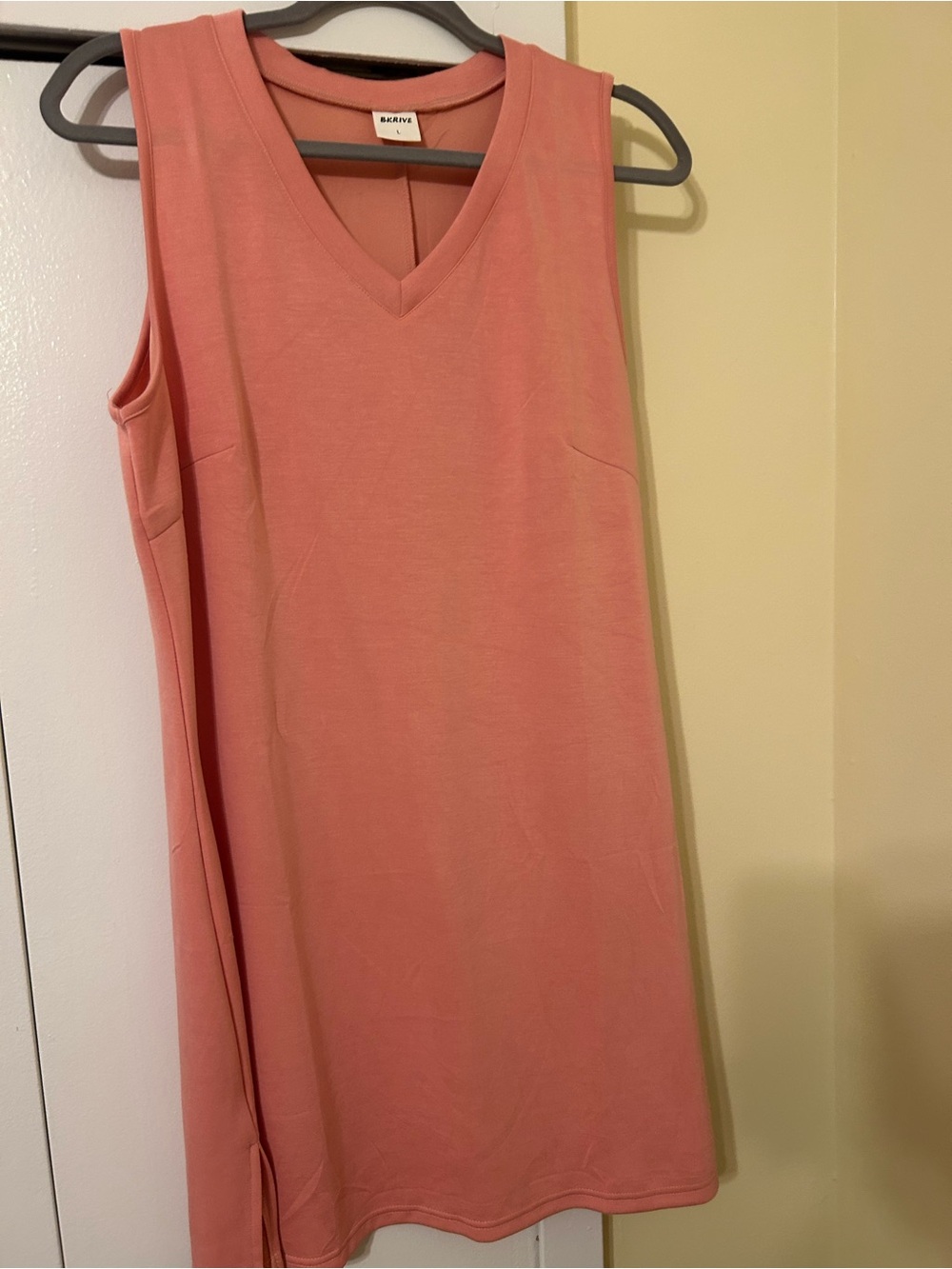 AKRIV Coral V-Neck Sleeveless Shift Dress